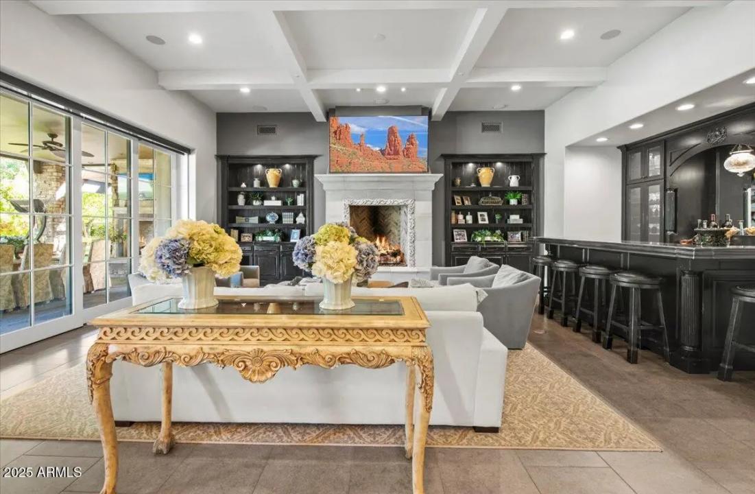 Real Estate Picture 19