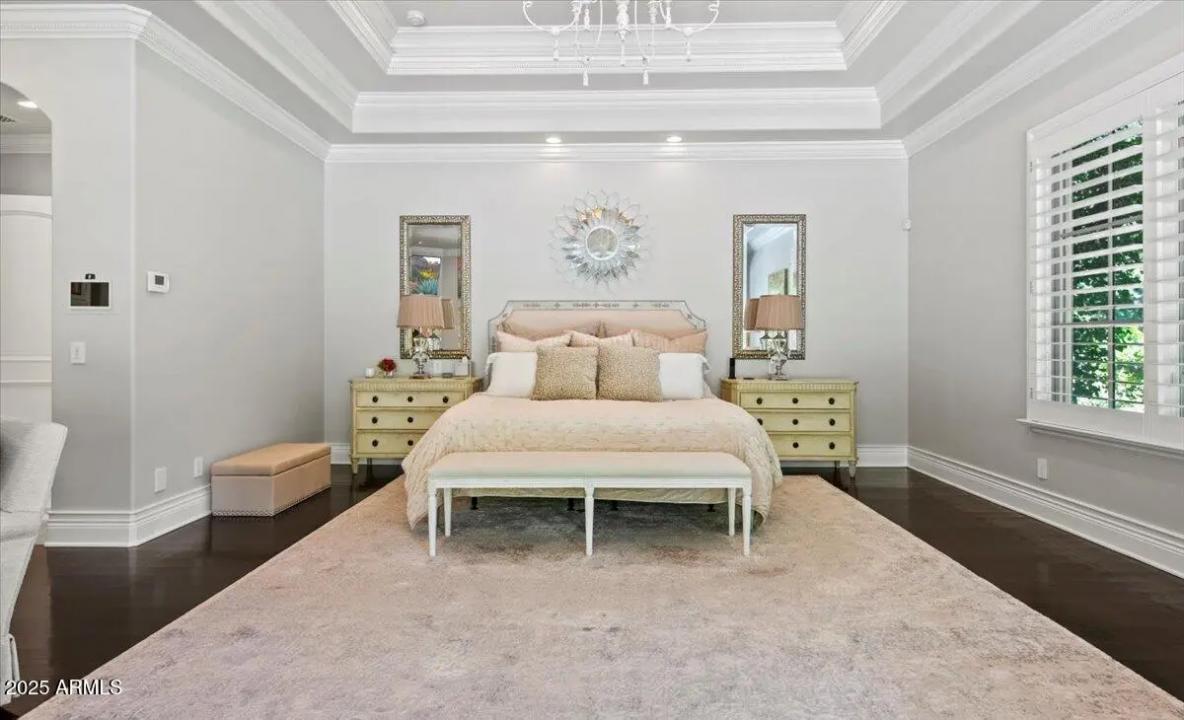 Real Estate Picture 22