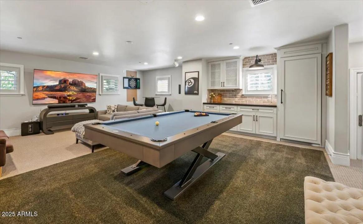Real Estate Picture 36
