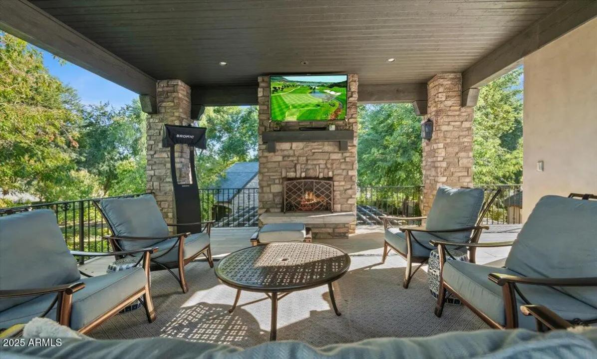 Real Estate Picture 49