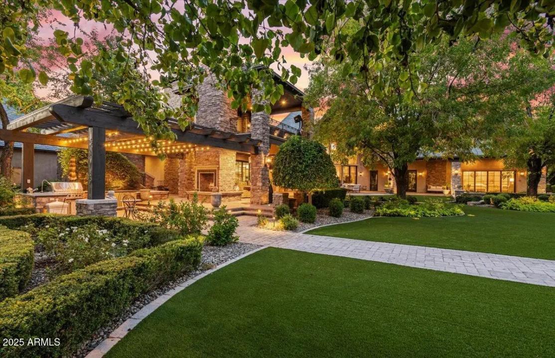 Real Estate Picture 54