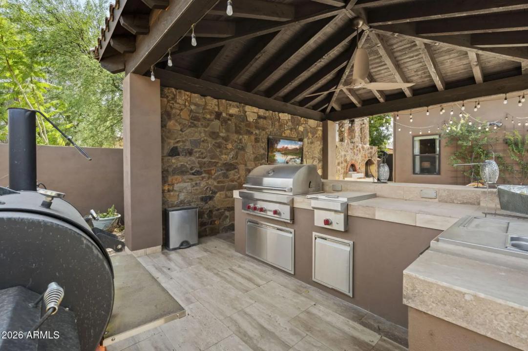 Real Estate Picture 64