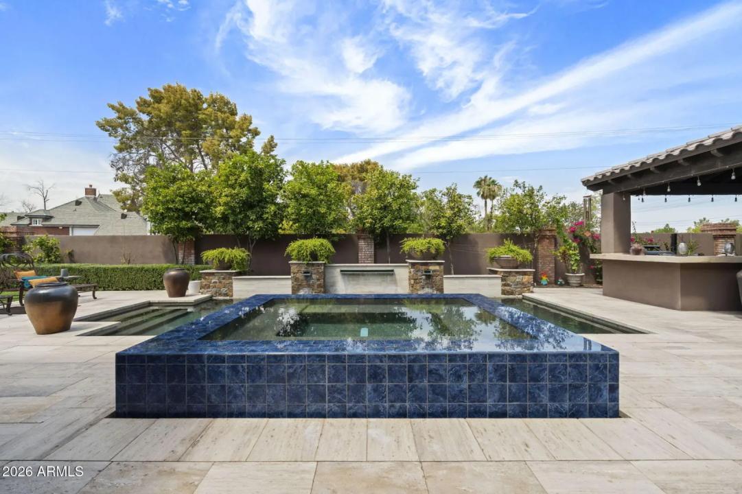 Real Estate Picture 54