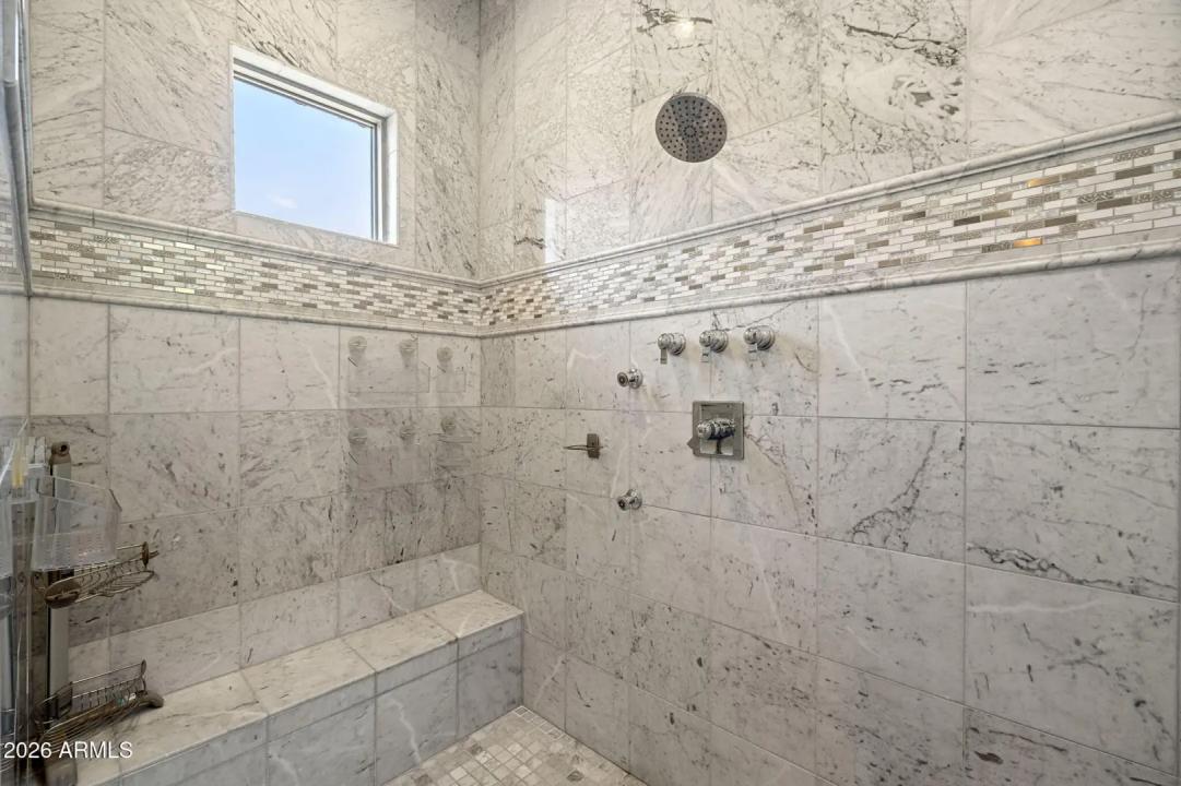 Real Estate Picture 31