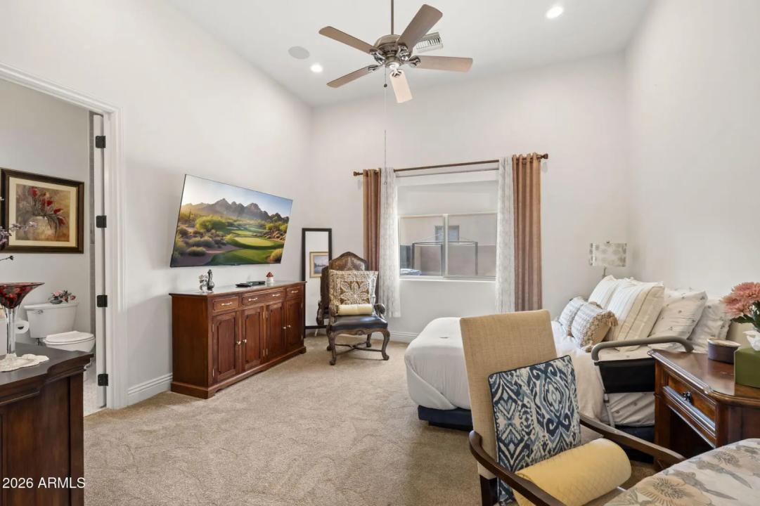 Real Estate Picture 34
