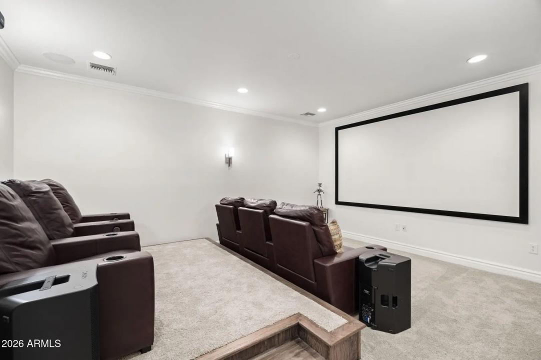 Real Estate Picture 42
