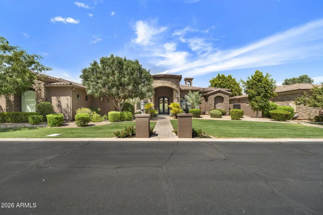 Real Estate Picture 1