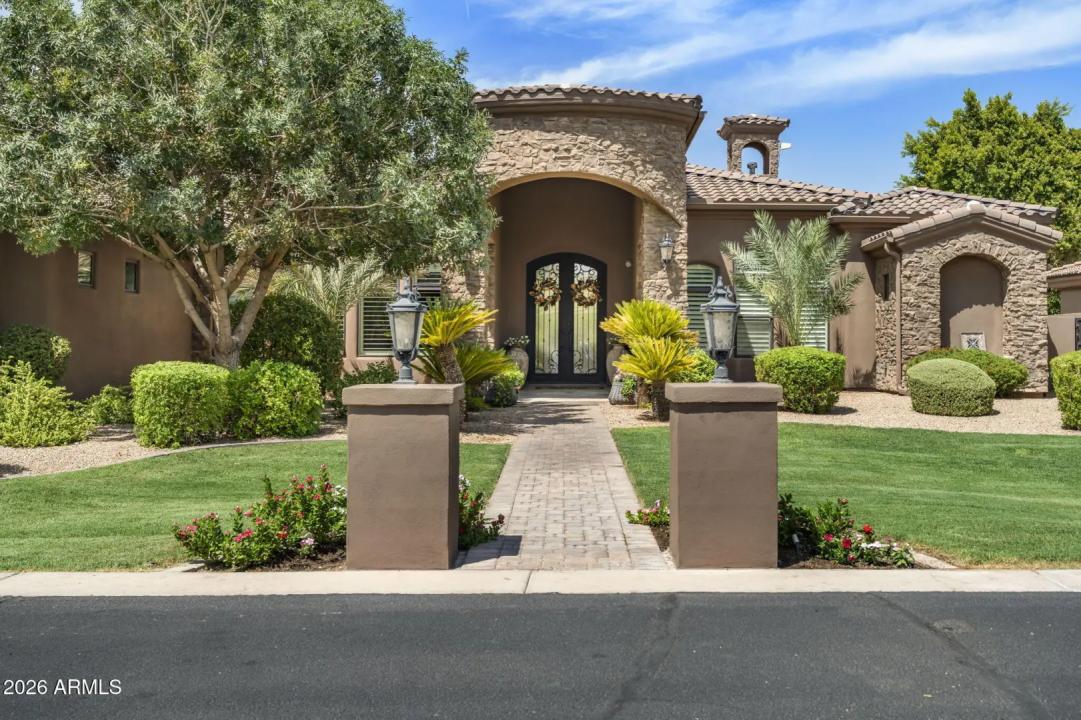 Real Estate Picture 2