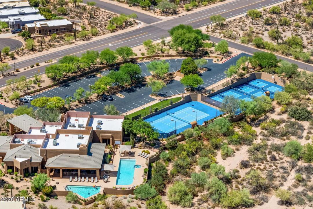Real Estate Picture 42