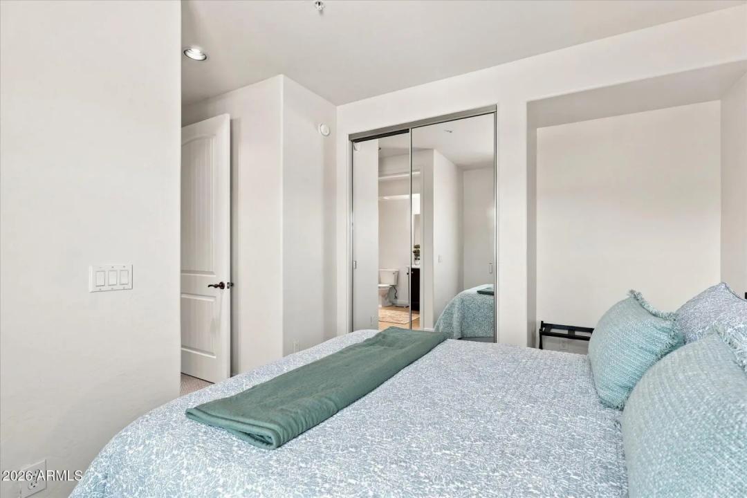Real Estate Picture 30