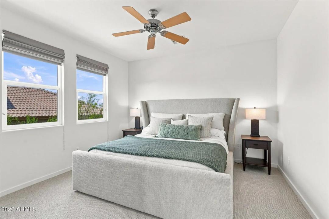 Real Estate Picture 22
