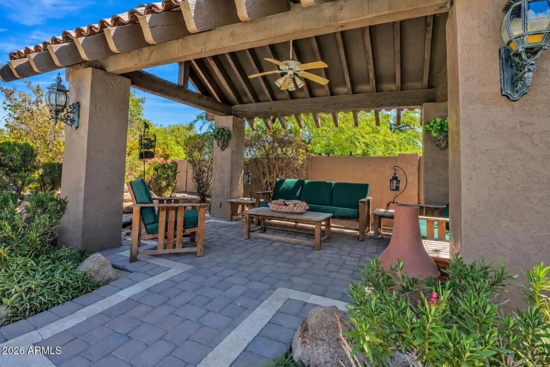 Real Estate Picture 33