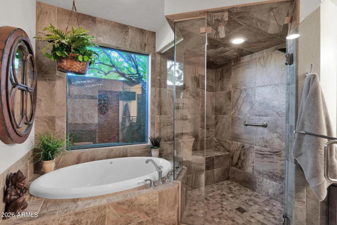 Real Estate Picture 17