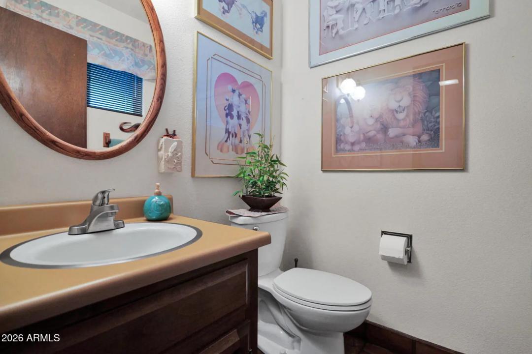 Real Estate Picture 22