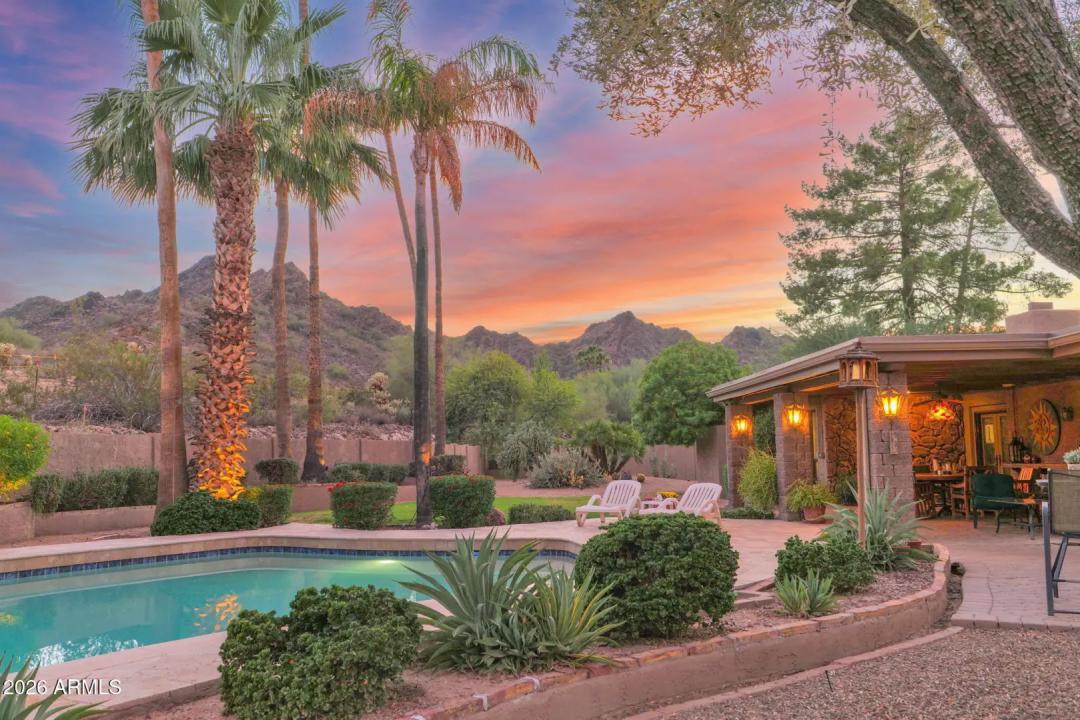 Real Estate Picture 1
