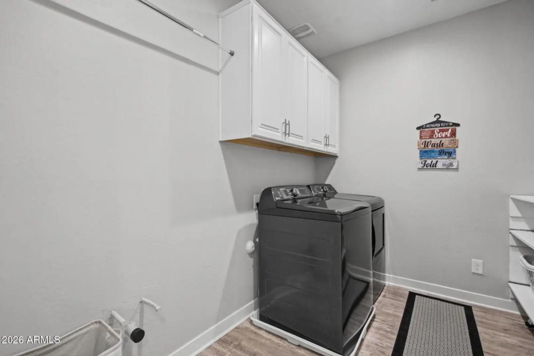 Real Estate Picture 30