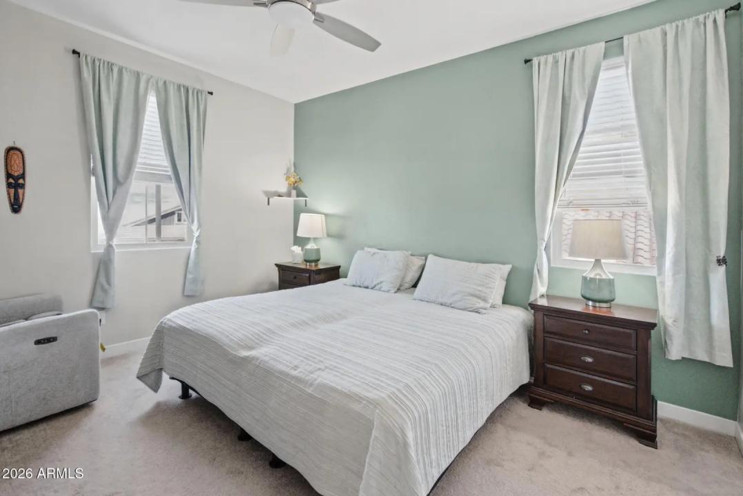 Real Estate Picture 23