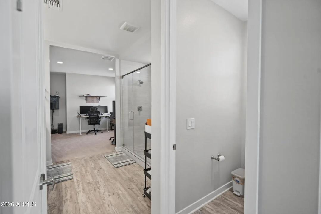 Real Estate Picture 19