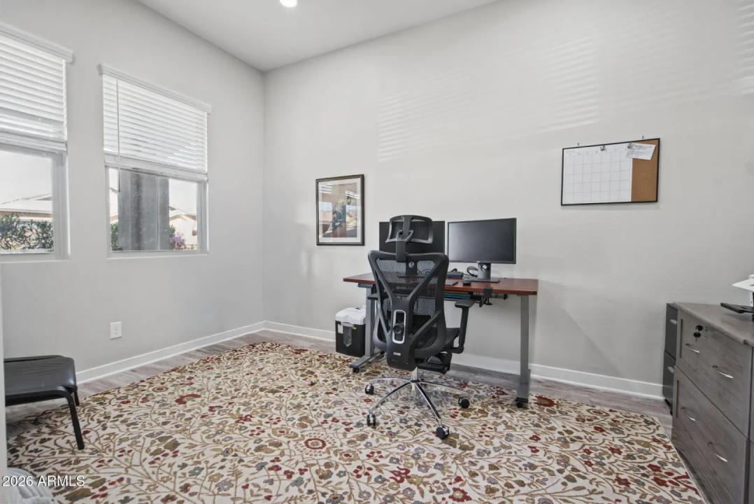 Real Estate Picture 10