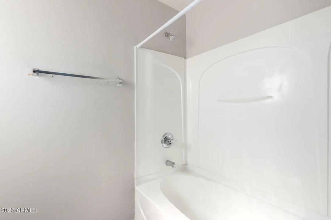 Real Estate Picture 29
