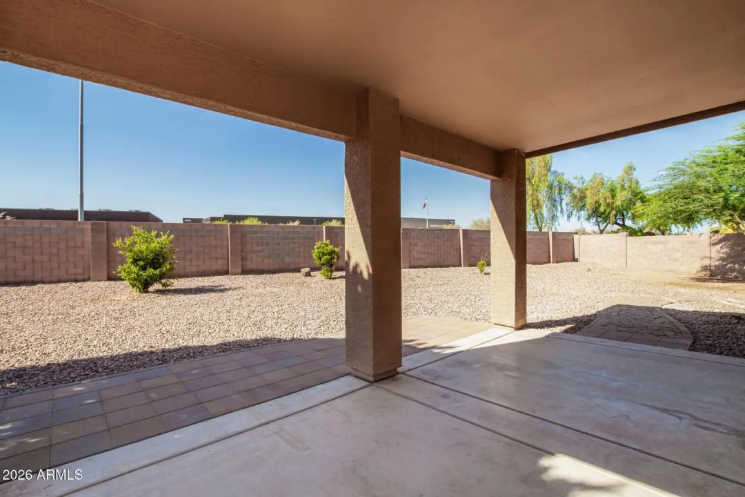 Real Estate Picture 43