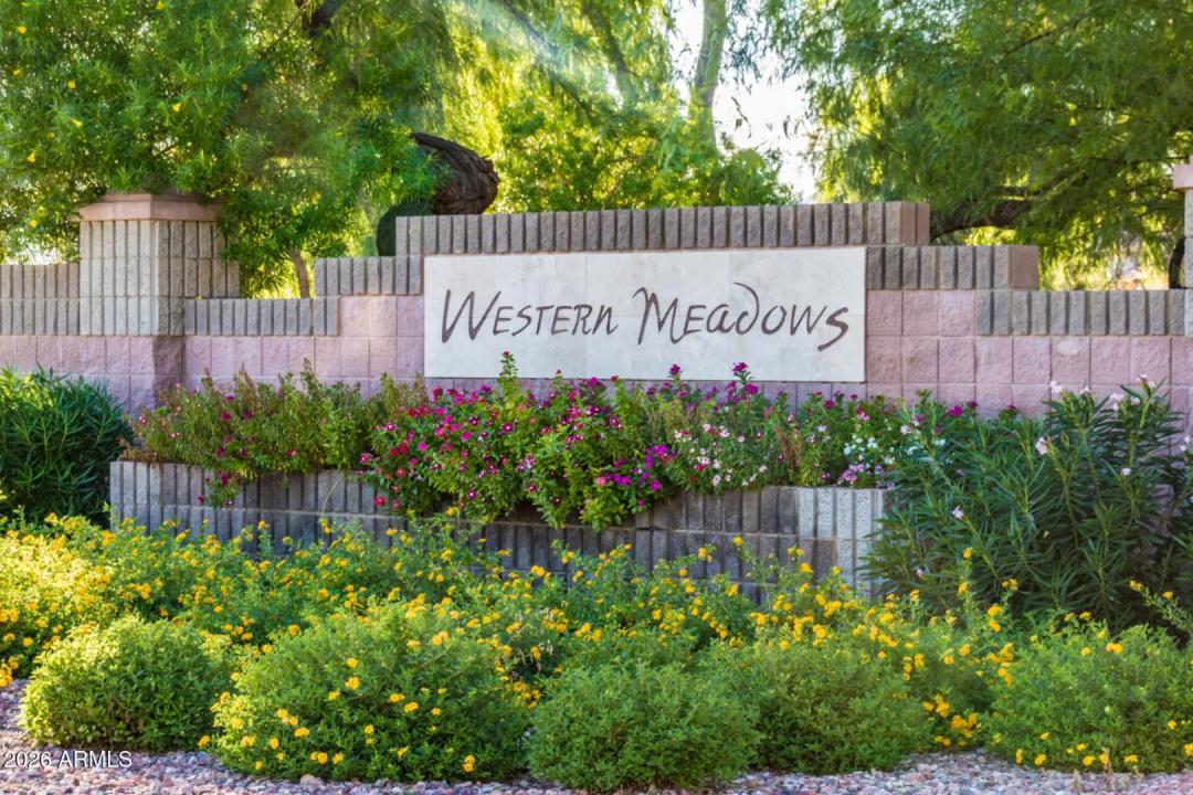 Real Estate Picture 48