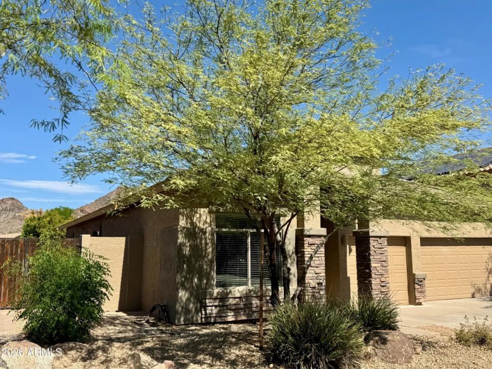 Real Estate Picture 1