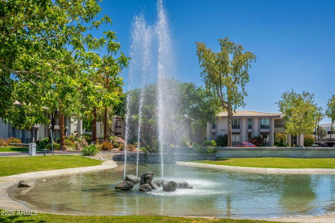 Real Estate Picture 23