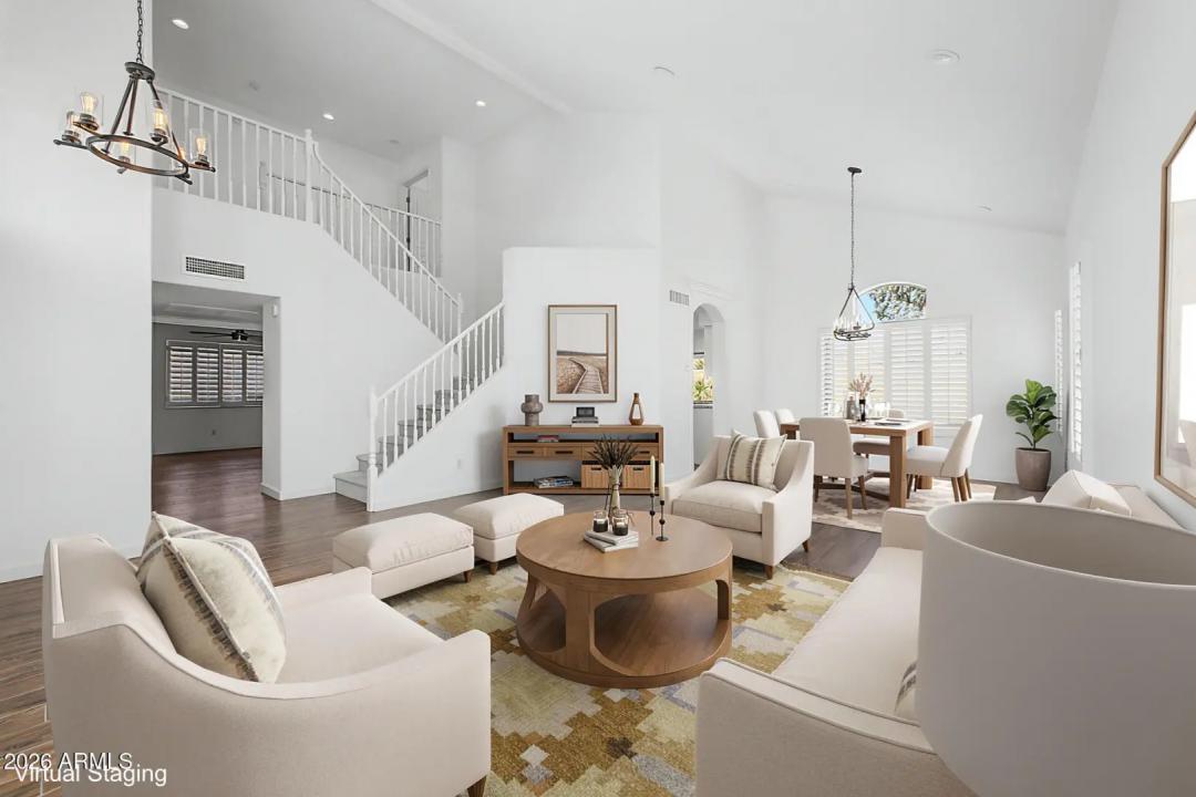 Real Estate Picture 4