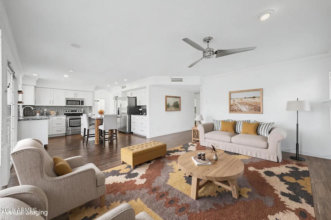 Real Estate Picture 6
