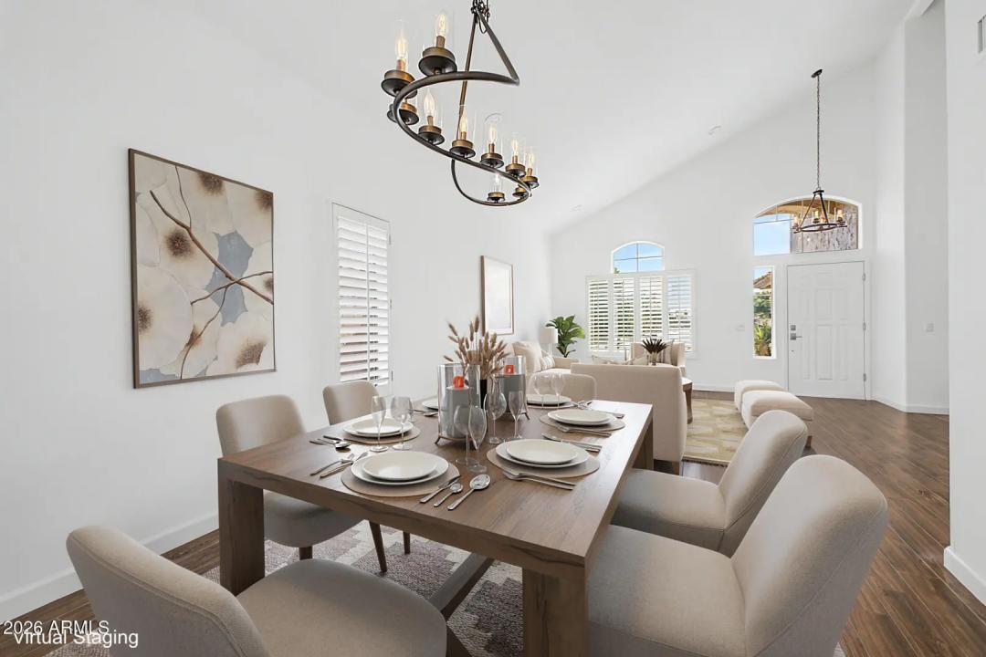 Real Estate Picture 8