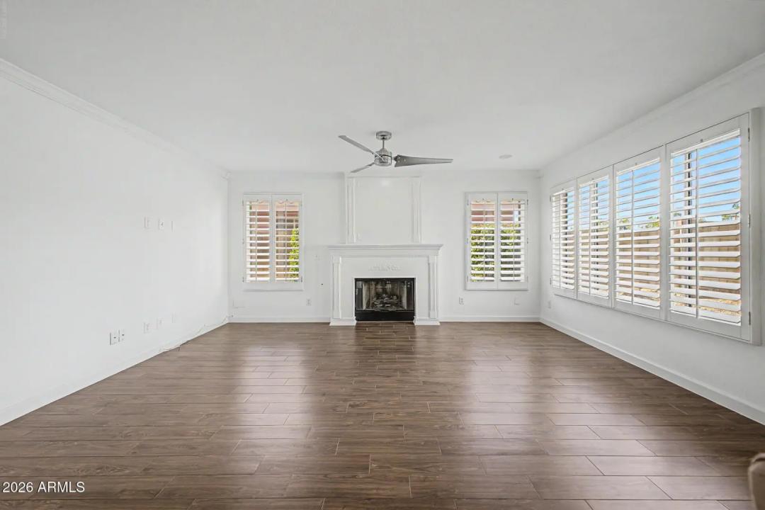 Real Estate Picture 19