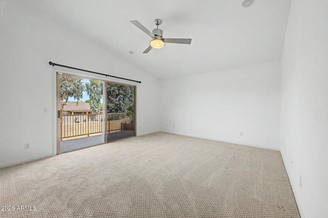 Real Estate Picture 23