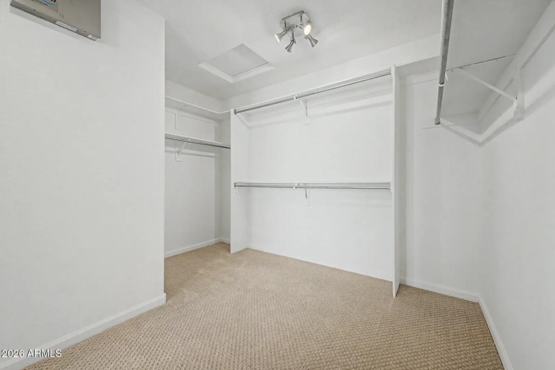Real Estate Picture 29
