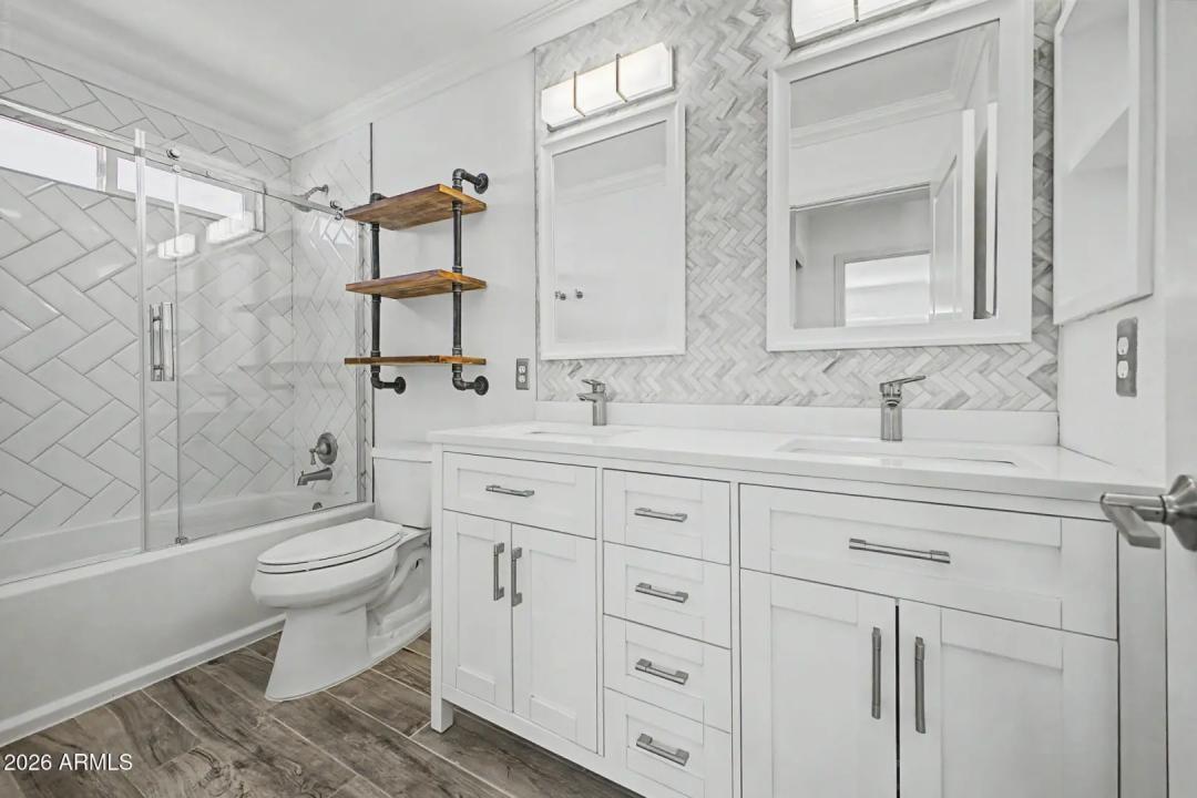 Real Estate Picture 34