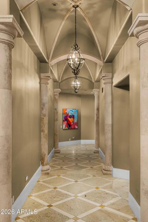 Real Estate Picture 34