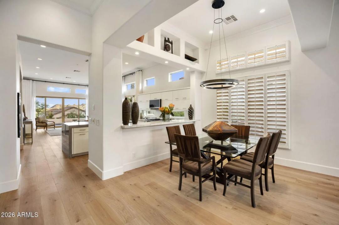 Real Estate Picture 13
