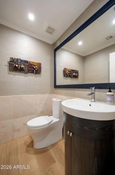Real Estate Picture 28