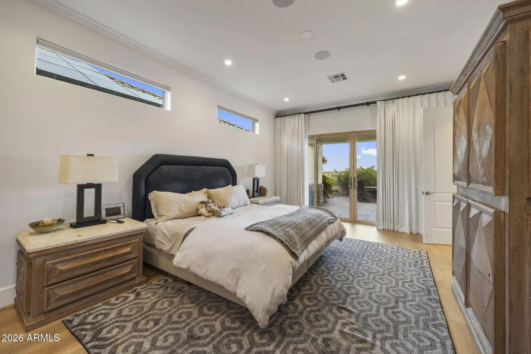 Real Estate Picture 30