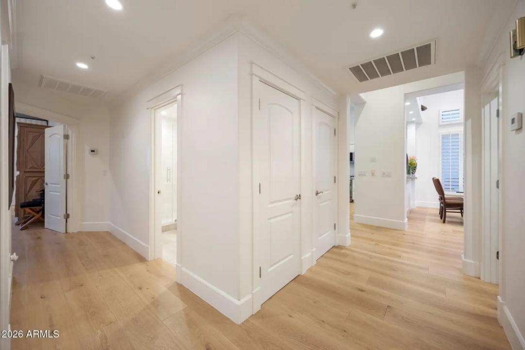 Real Estate Picture 36