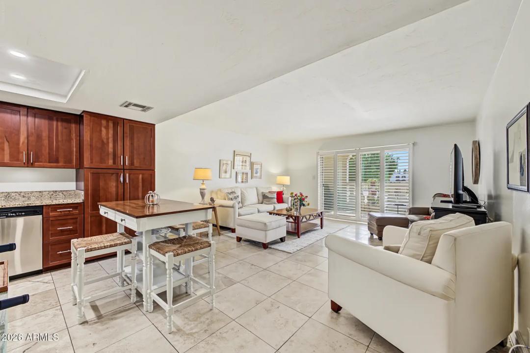 7940 E CAMELBACK Road 111 Scottsdale AZ 85251