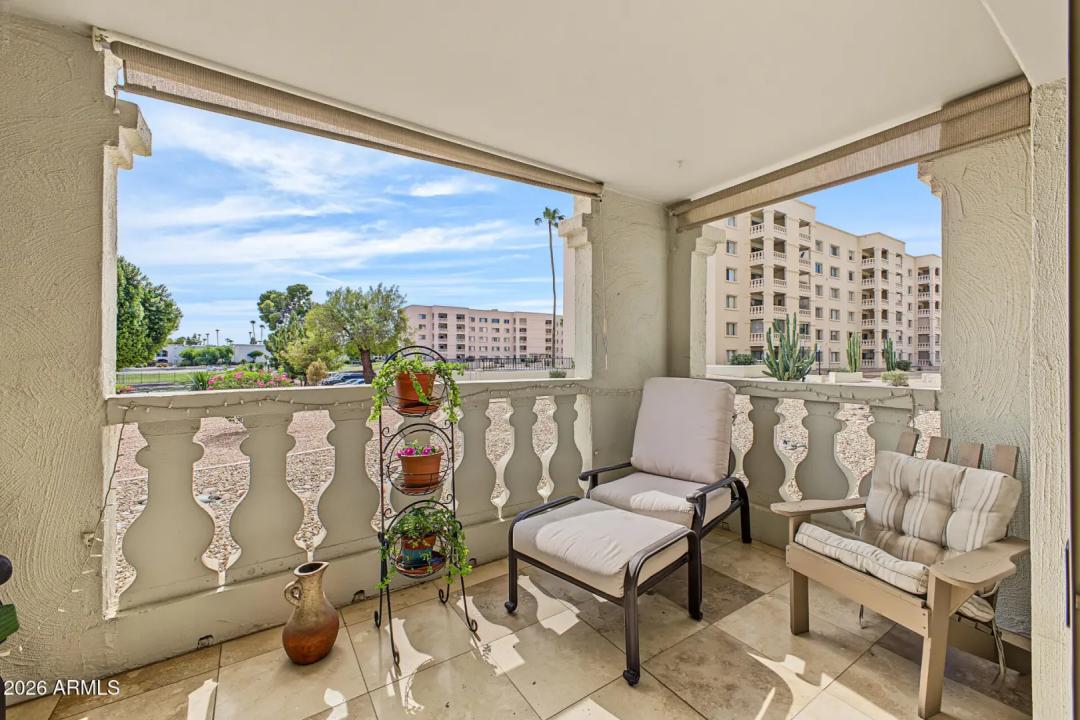 Real Estate Picture 17