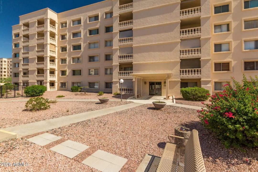 Real Estate Picture 26