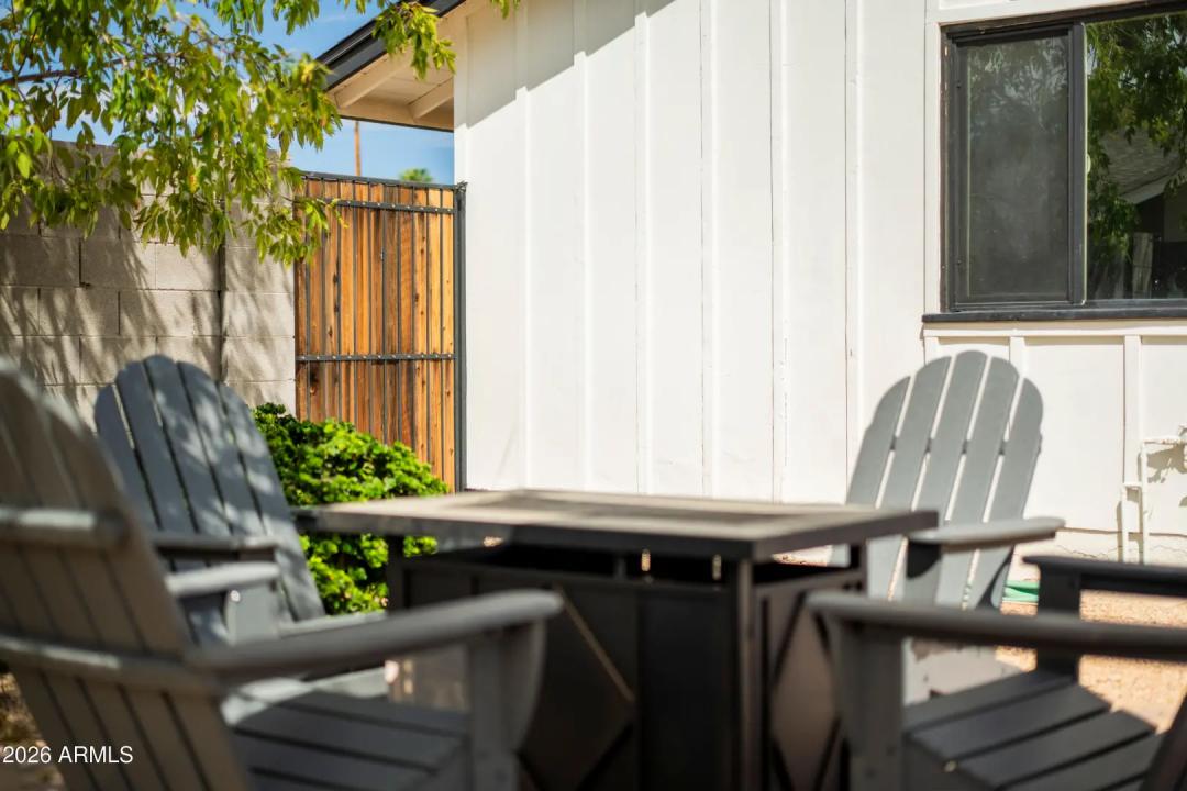 Real Estate Picture 30