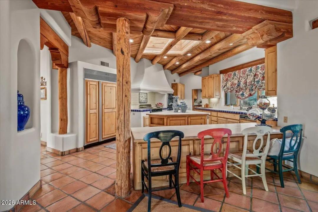 Real Estate Picture 14