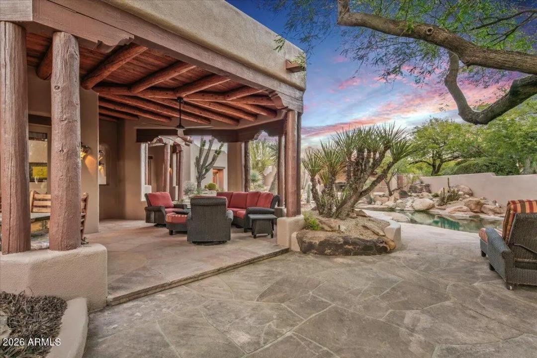 Real Estate Picture 33