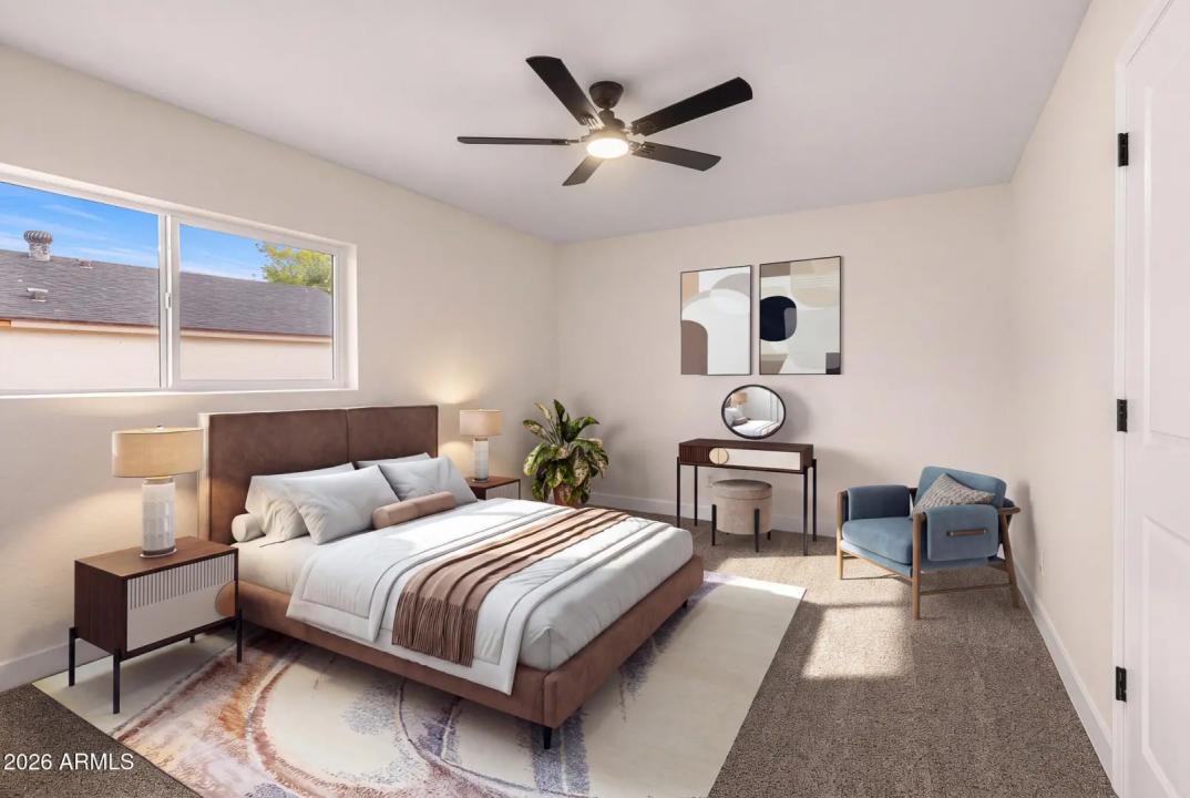 Real Estate Picture 8