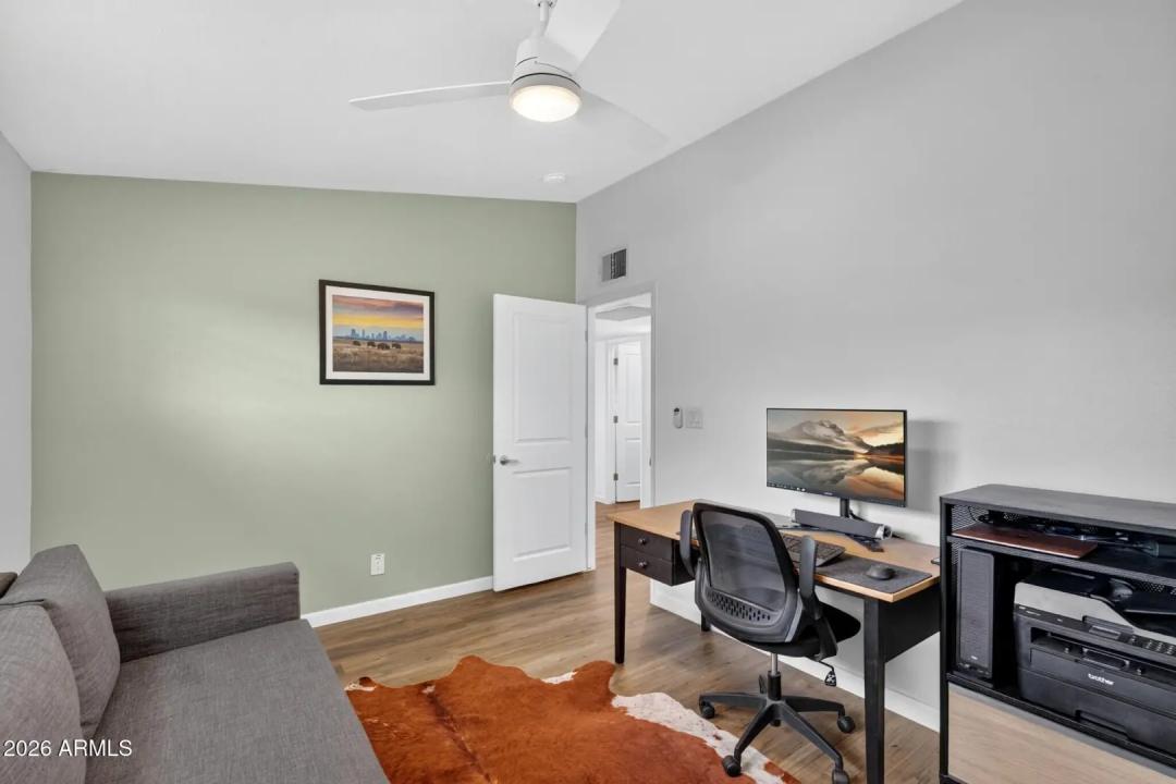 Real Estate Picture 26
