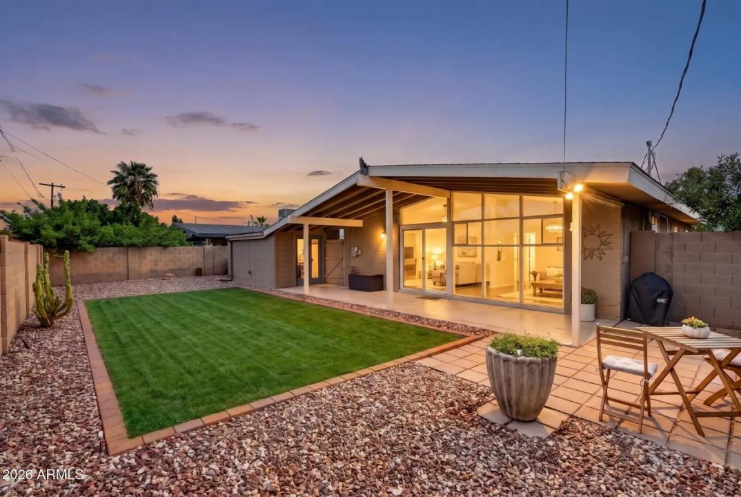 Real Estate Picture 1