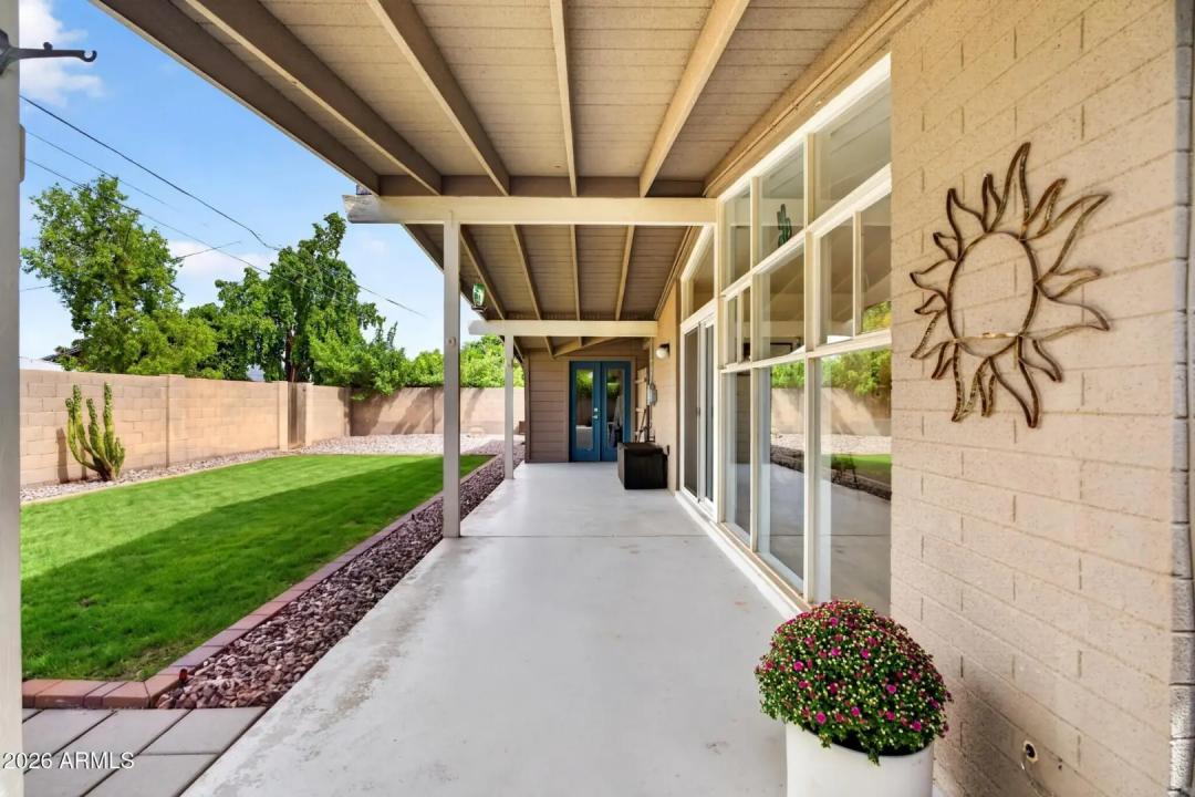 Real Estate Picture 32